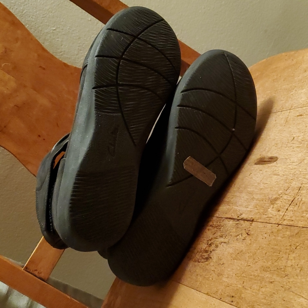 Clark's boots - Picture 6 of 6